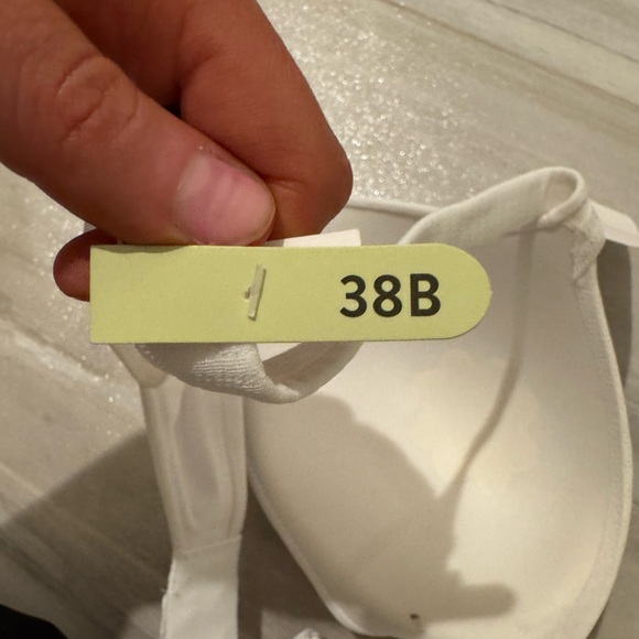 Hanes White Bra Size 38 B - Picture 5 of 7